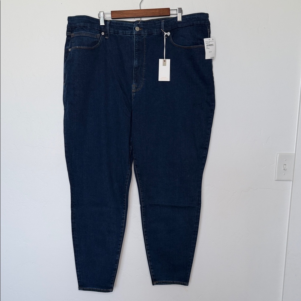Good American Women’s Straight Leg Jeans in Dark Indigo